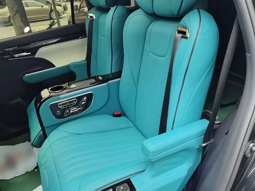 Toyota Crown Kluger 2022 2.5L HEV 4WD Flagship Edition фото 17