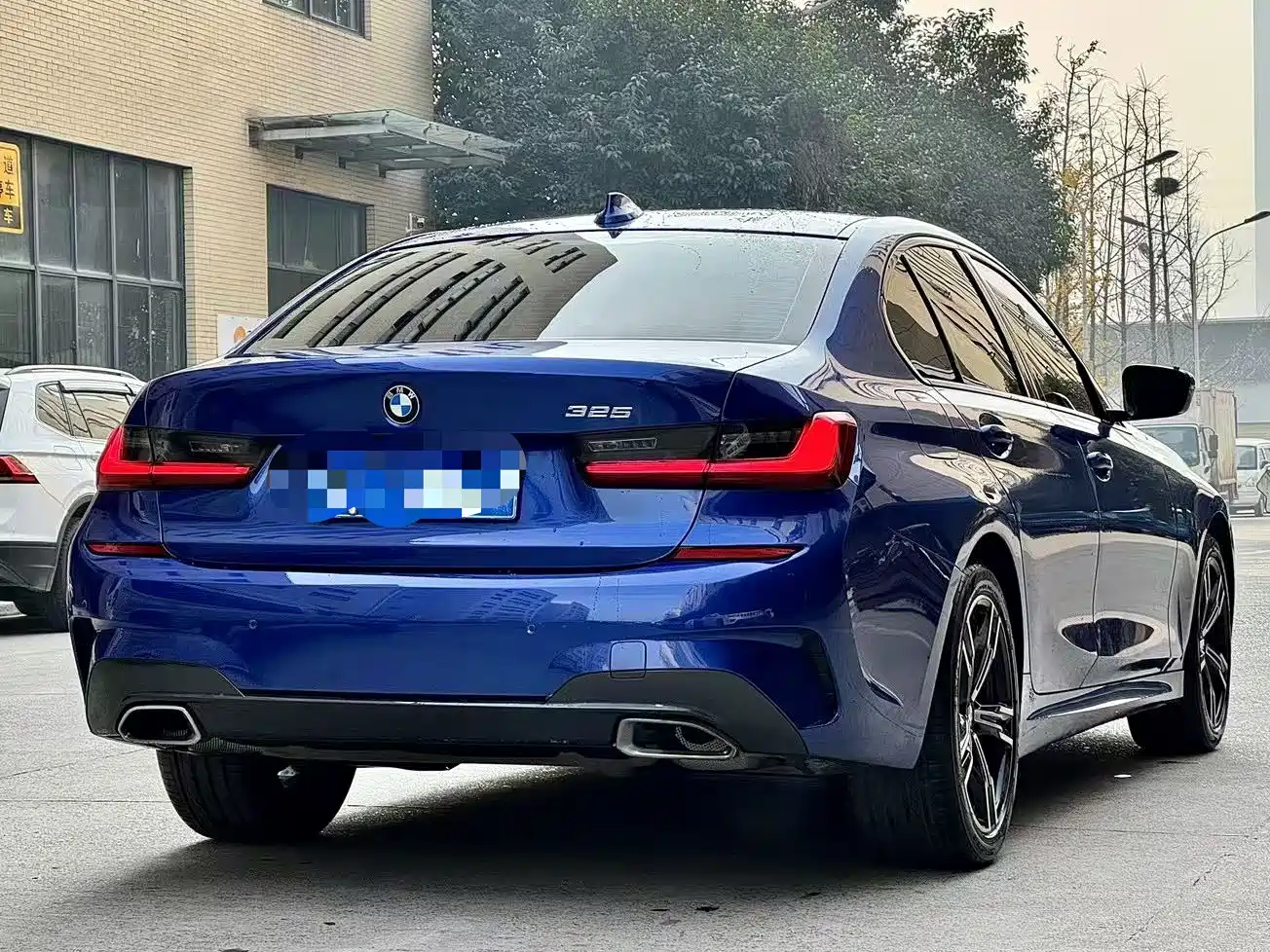 BMW 3 Series 2022 325i M Sport Package фото 6