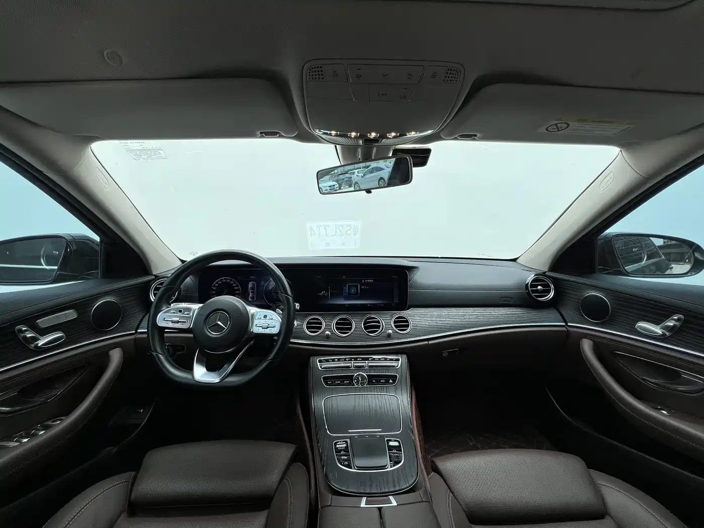 Mercedes-Benz E-Class 2019 E 260 L Sport фото 12