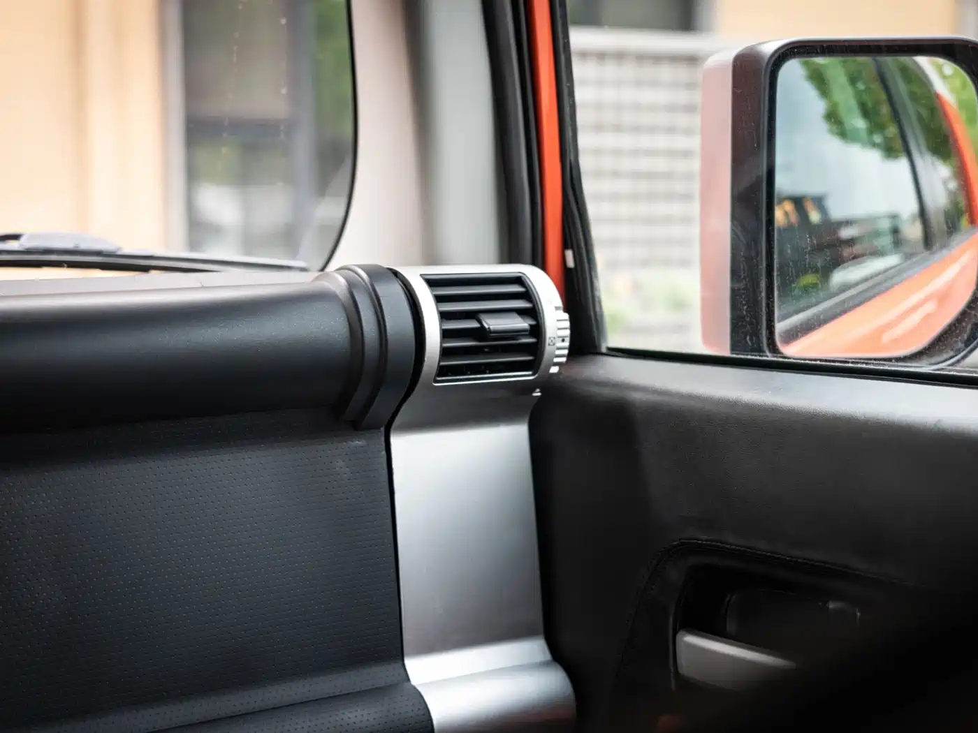 Toyota FJ Cruiser 2013 4.0L фото 20
