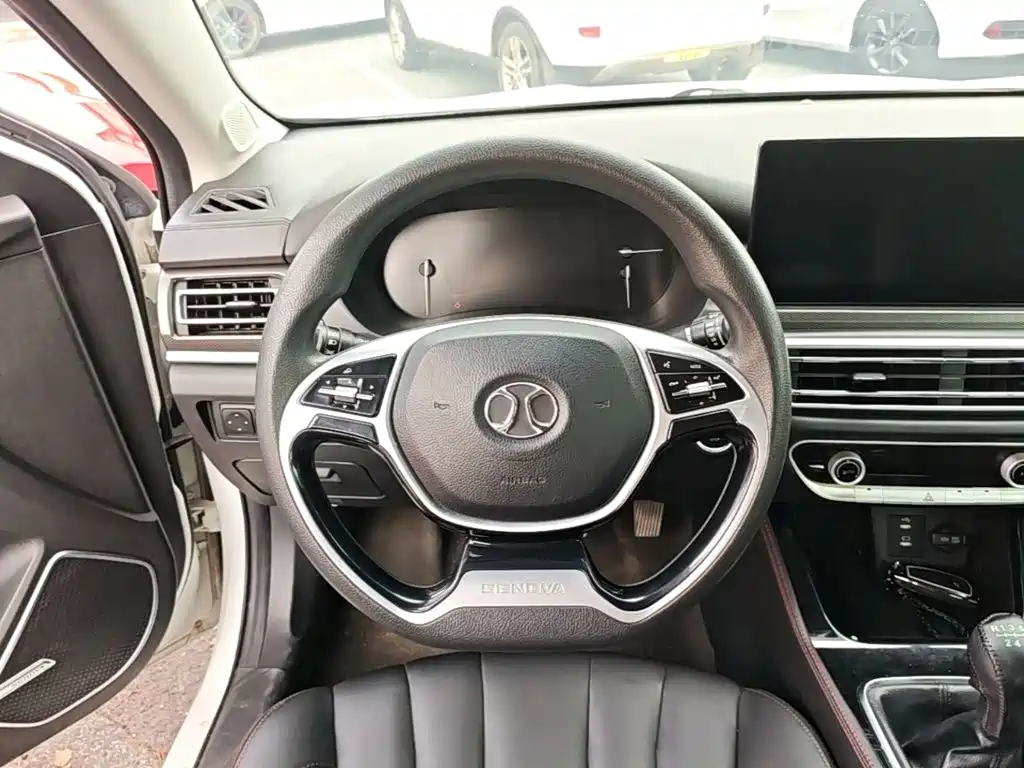 BAIC Beijing U7 2020 2019 1.5T Manual Elite Edition China V