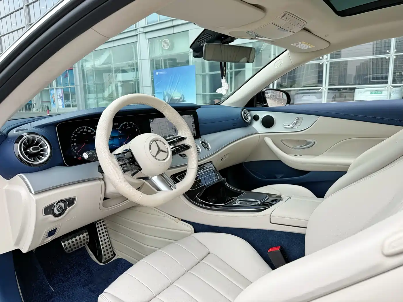 Mercedes-Benz E-Class (Import) 2023 E 260 Coupe фото 6