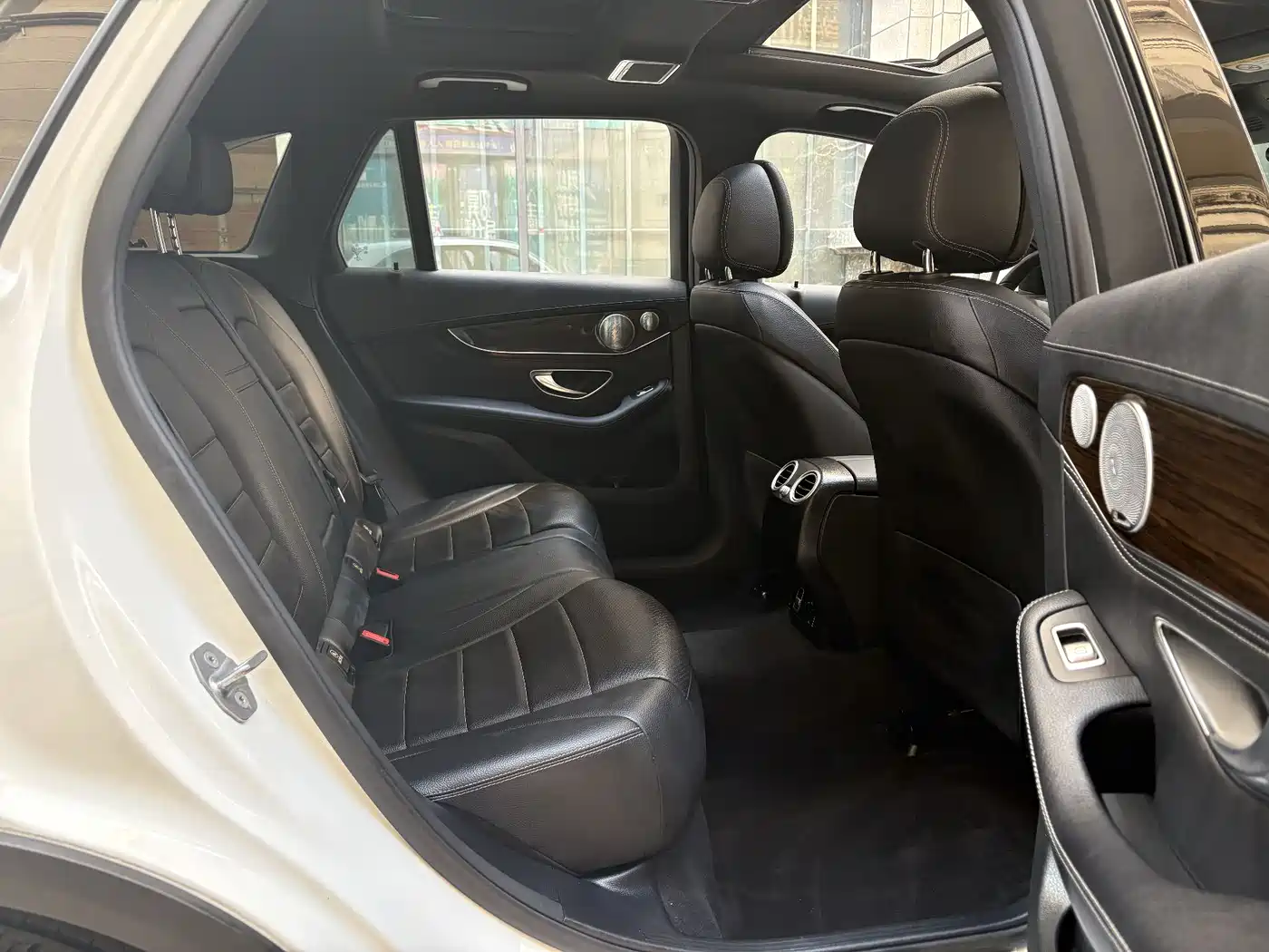 Mercedes-Benz GLC 2019 GLC 260 4MATIC Dynamic фото 7