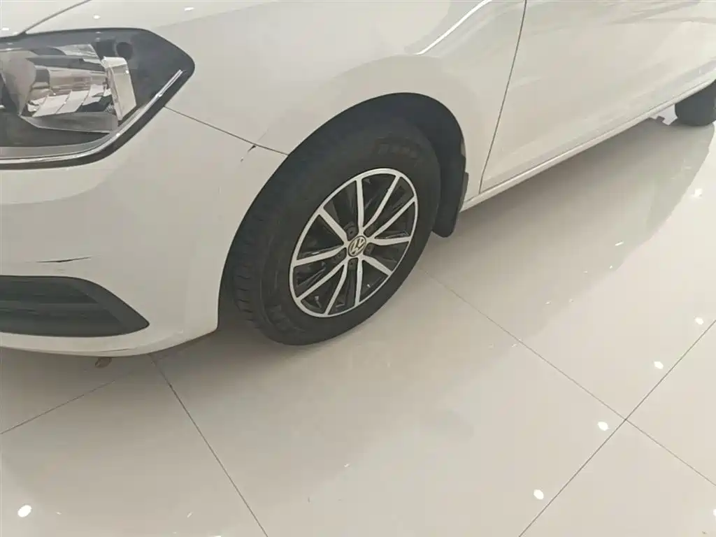 Volkswagen Santana 2017 Gran Santana 1.6L Auto Trendline фото 23