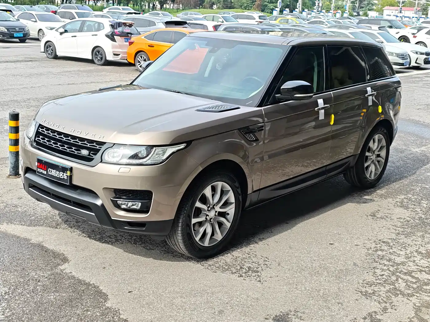 Land Rover Range Rover Sport 2016 Model 3.0 SC V6 HSE