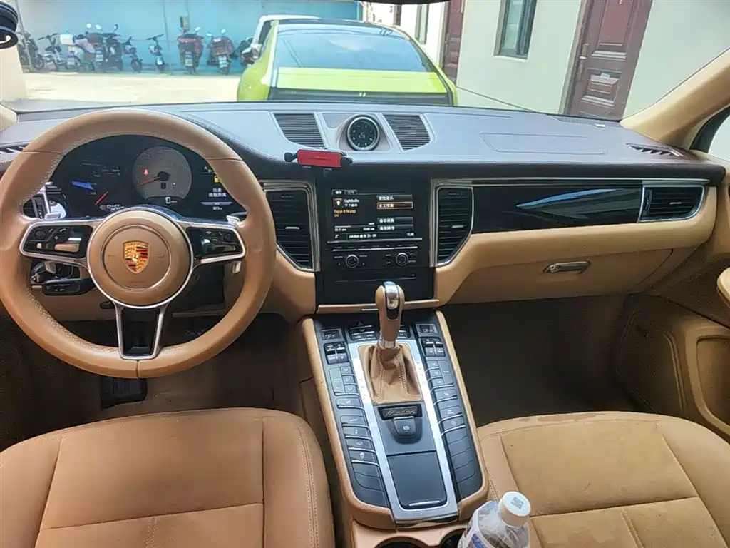 Porsche Macan 2014 Macan S 3.0T фото 10