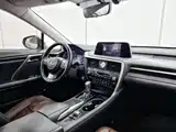 Фото 12 - Lexus RX