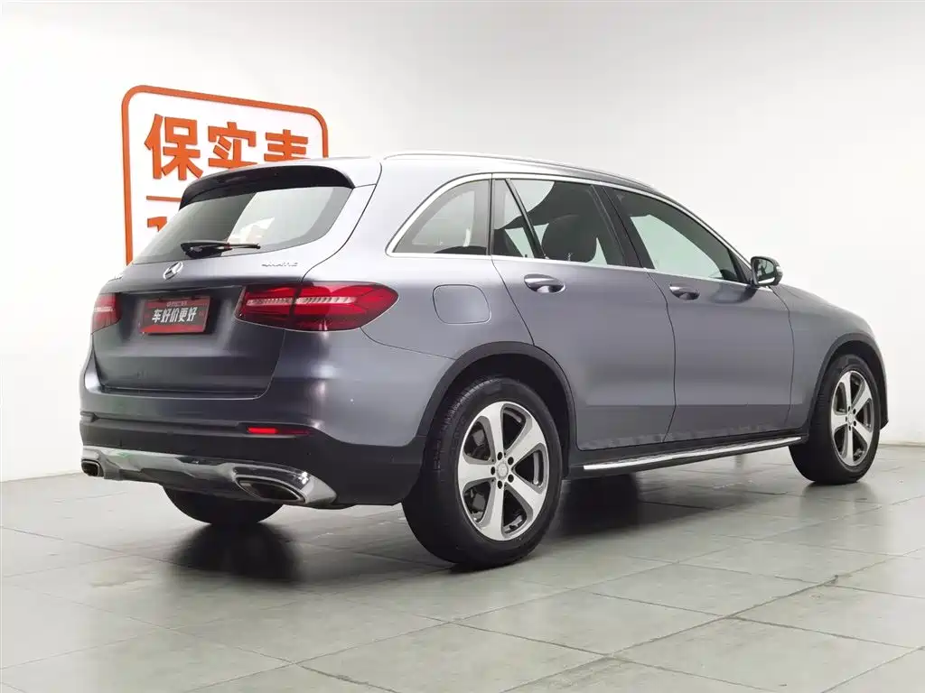 Mercedes-Benz GLC 2016 GLC 300 4MATIC Dynamic фото 2