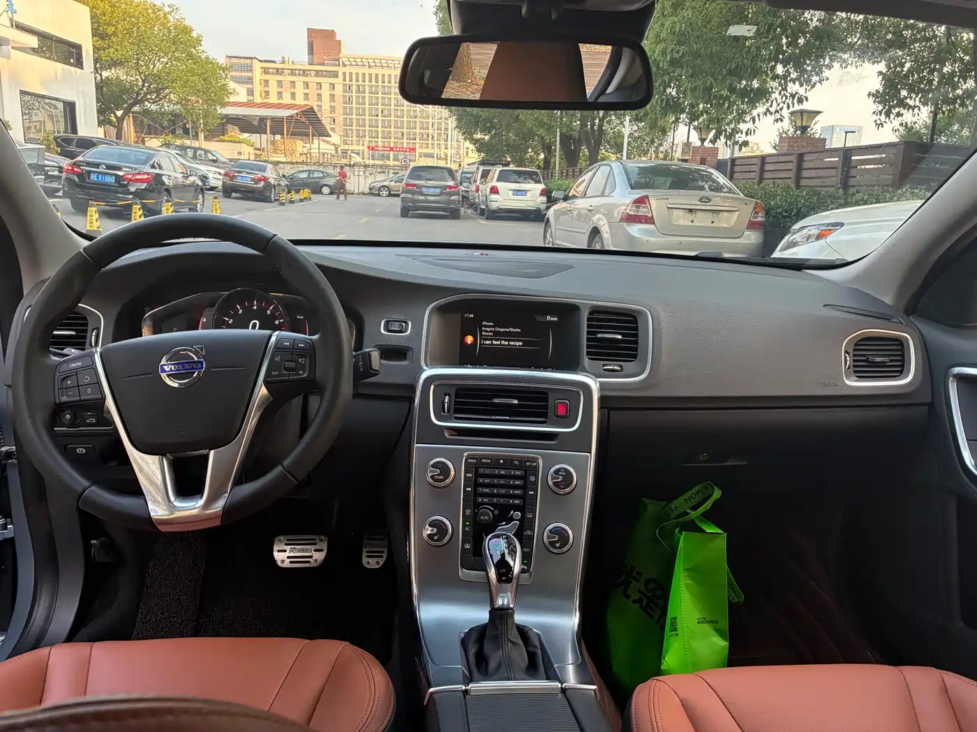 VOLVO S60