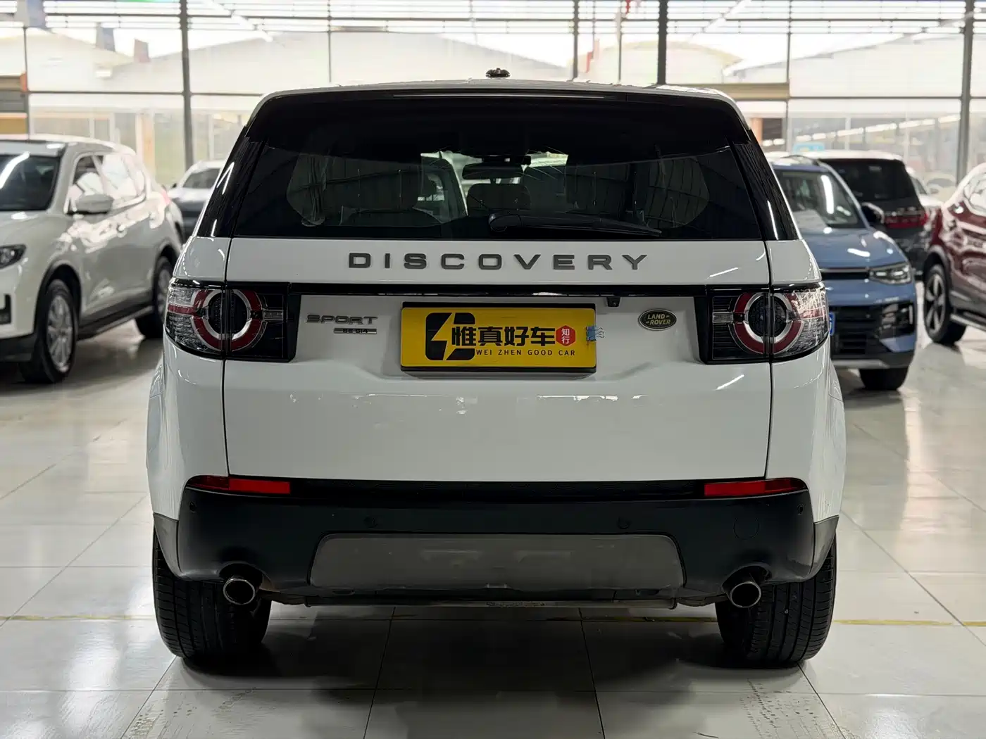 Land Rover Discovery Sport 2016 2.0T SE фото 16