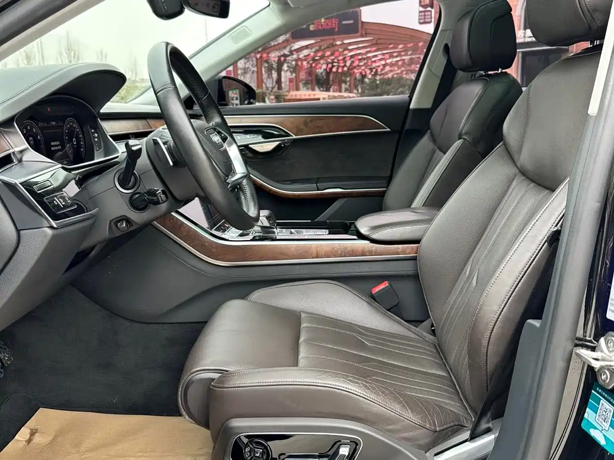 Audi A8 2019 Plus A8L 55 TFSI quattro Luxury фото 21