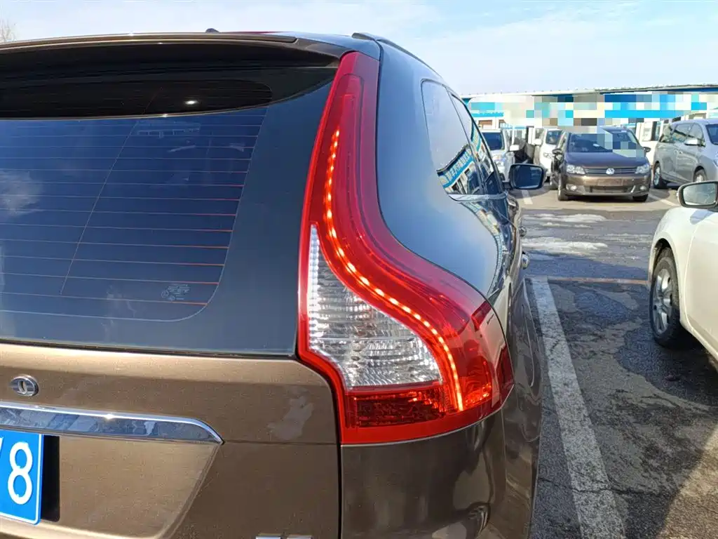 Volvo XC60 2016 2017 T5 AWD Smart Premium