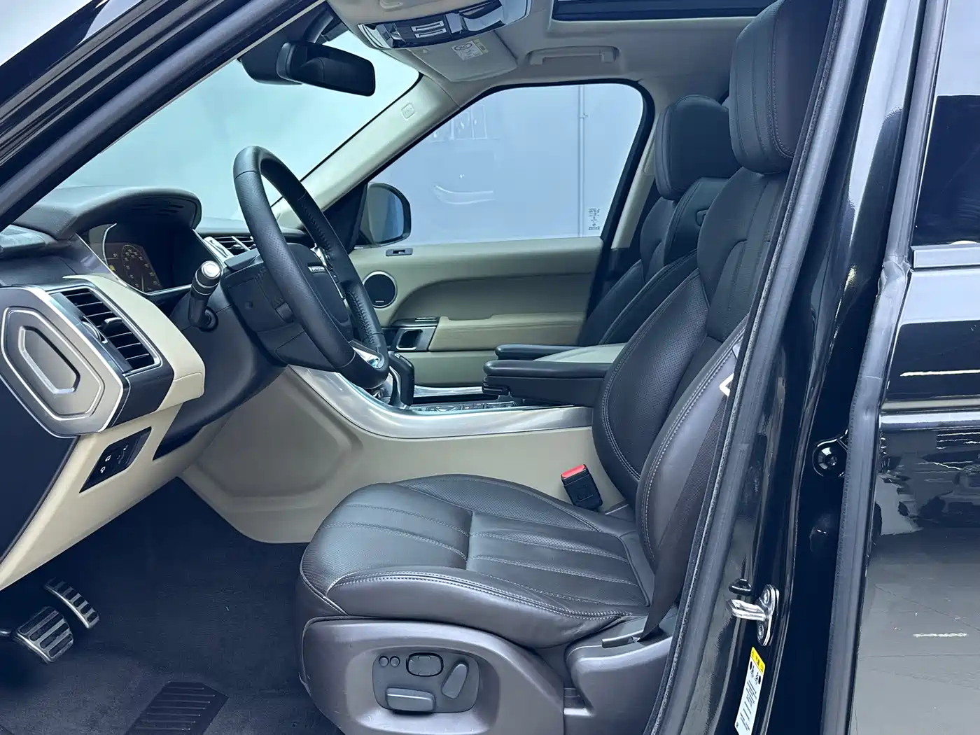 Land Rover Range Rover Sport 2015 3.0 SC V6 HSE DYNAMIC фото 10