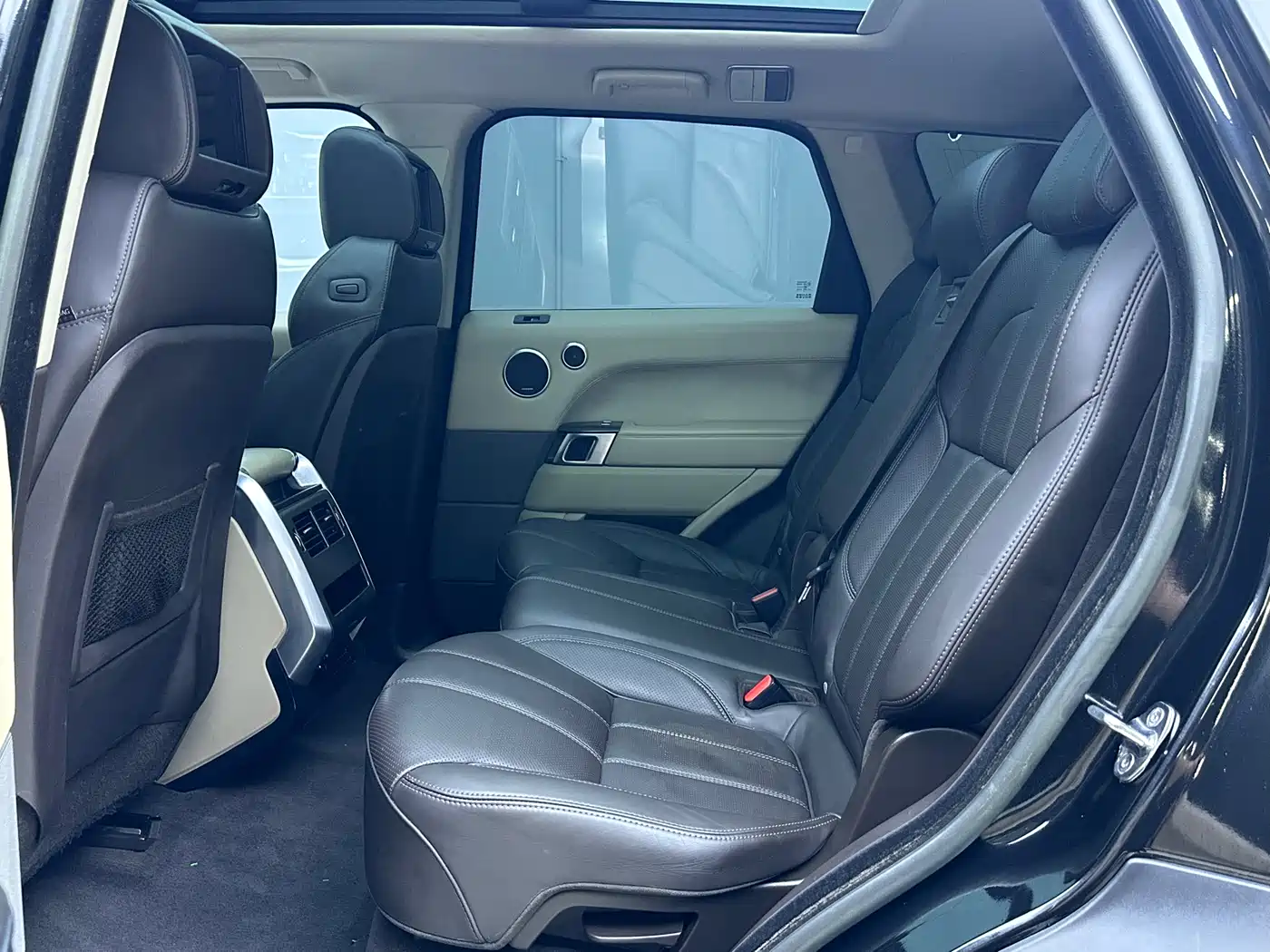 Land Rover Range Rover Sport 2015 3.0 SC V6 HSE DYNAMIC фото 9