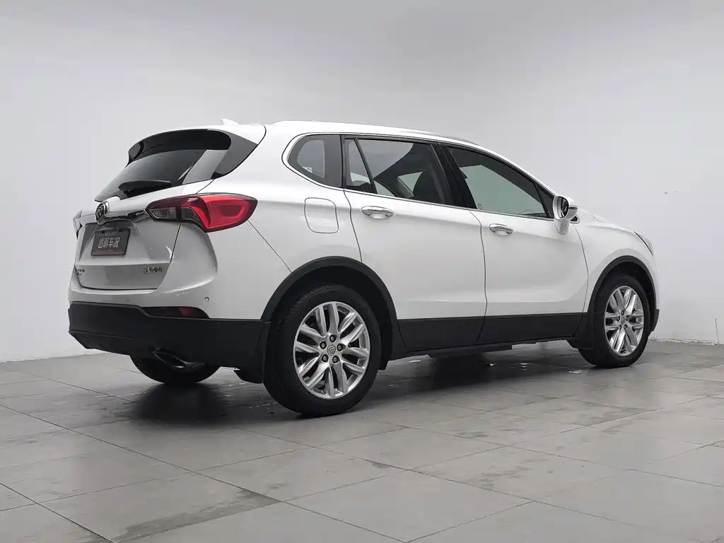 Фото 2 - Buick Envision Plus
