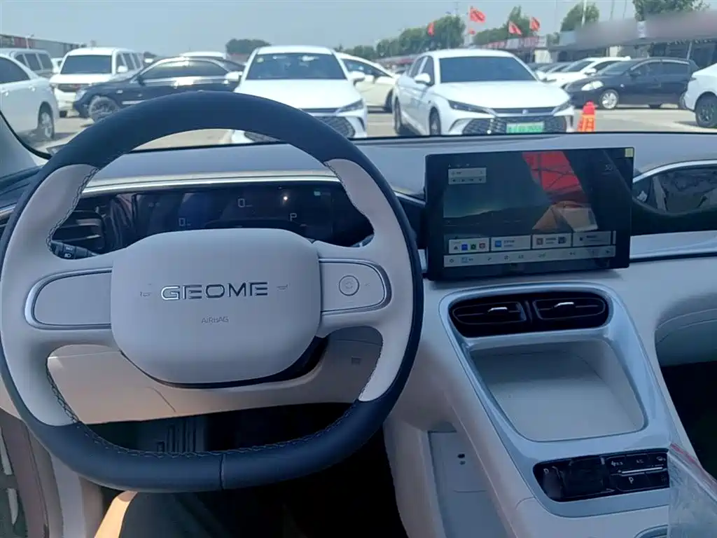Geely Galaxy Starry Wish 2026 Edition 310km Youth Version фото 10
