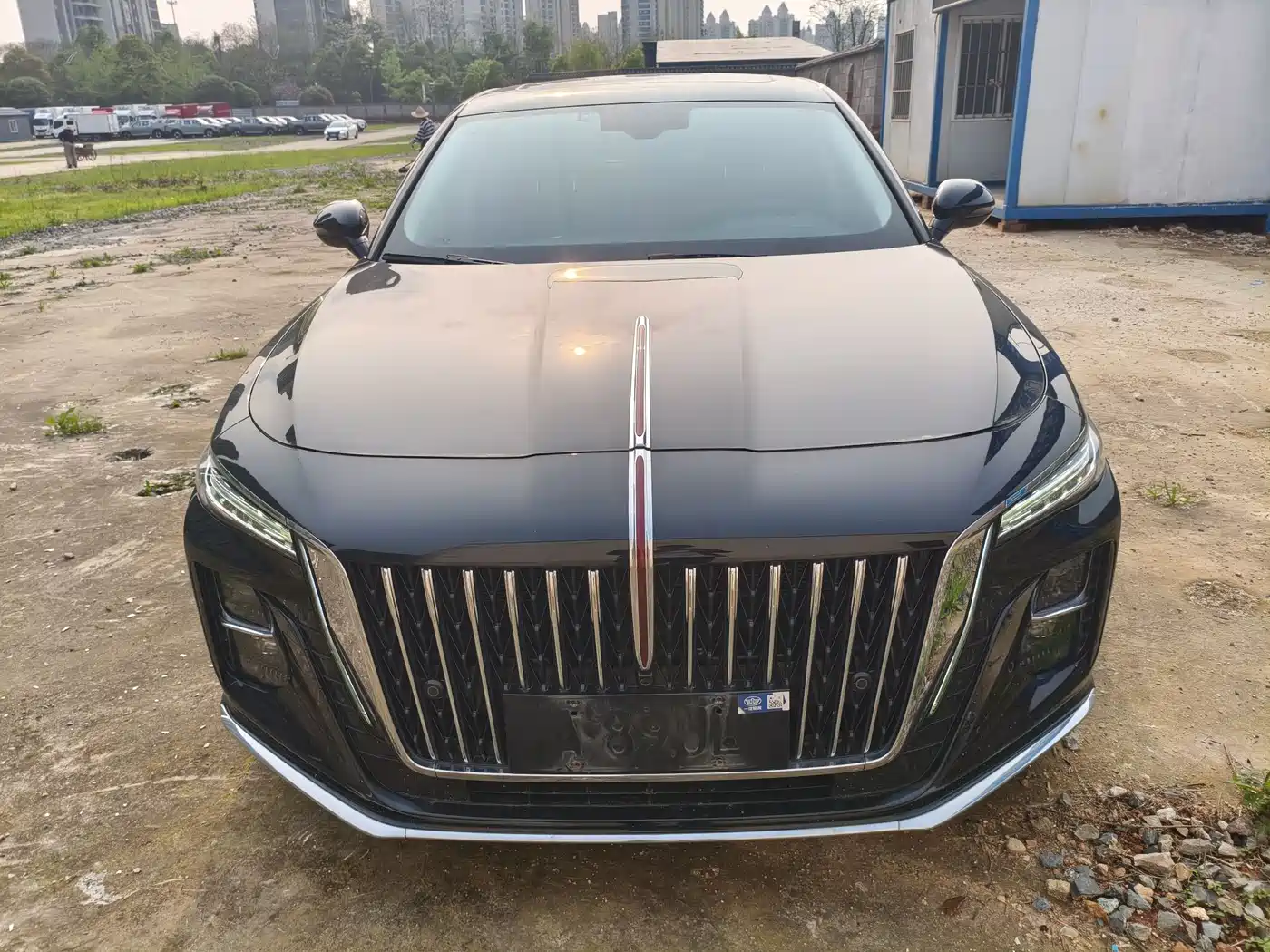Hongqi H5 2023 1.5T DCT Smart Connect Joy Edition фото 2