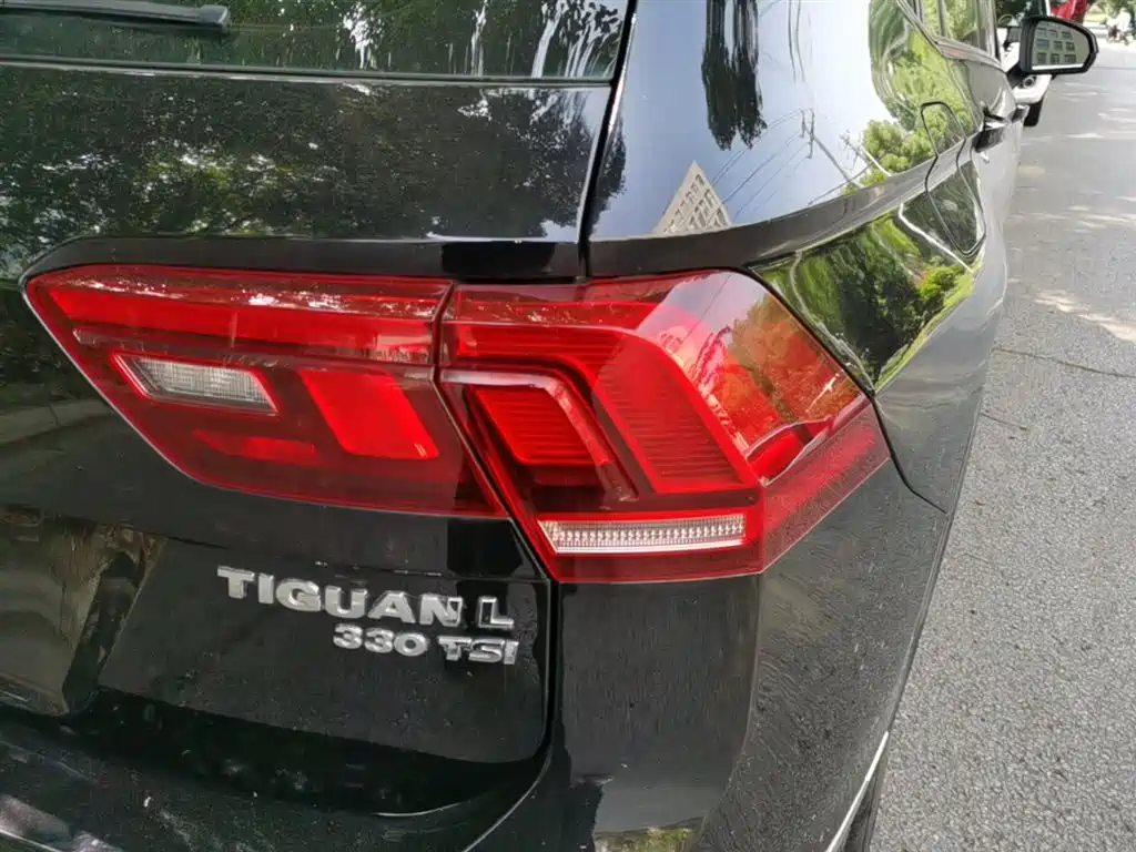 Volkswagen Tiguan L 2019 330TSI Automatic 2WD Panorama Comfort Edition China VI фото 8