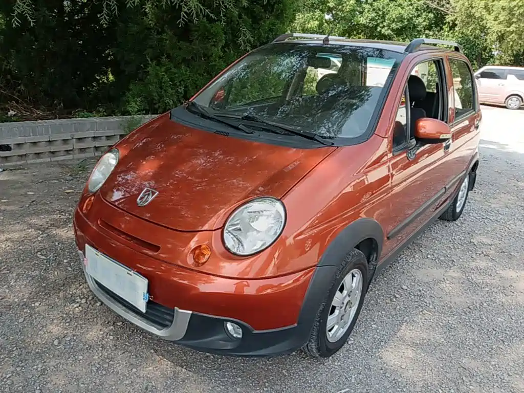 Baojun Lechi 2015 2012 Facelift 1.2L Manual Sport Vitality