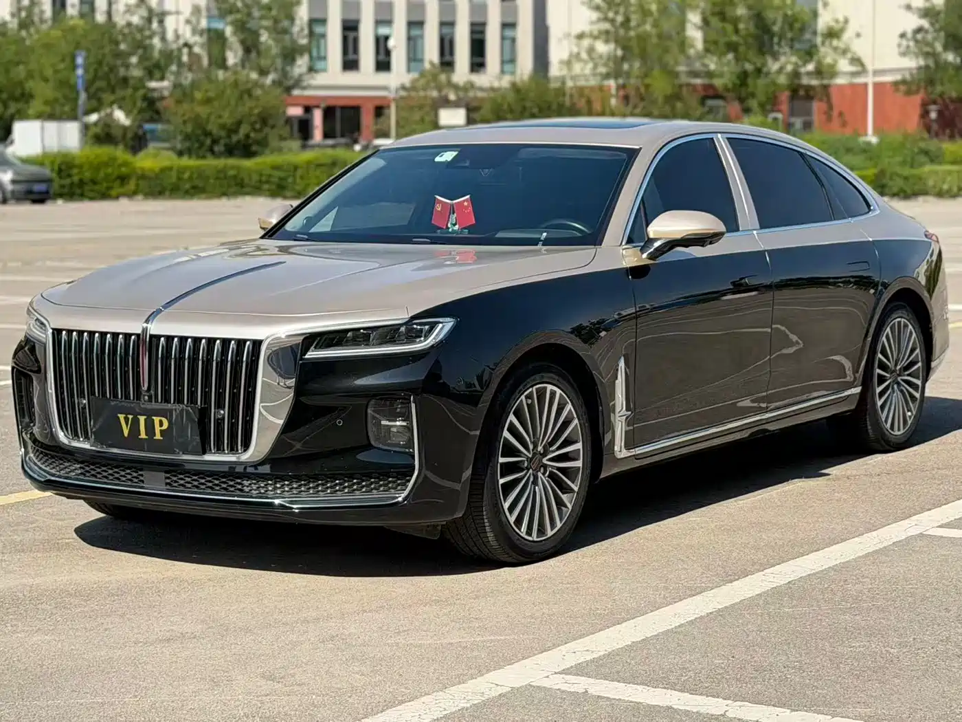 Hongqi H9 2020 2020 2.0T Smart Connection Qi Chang Edition