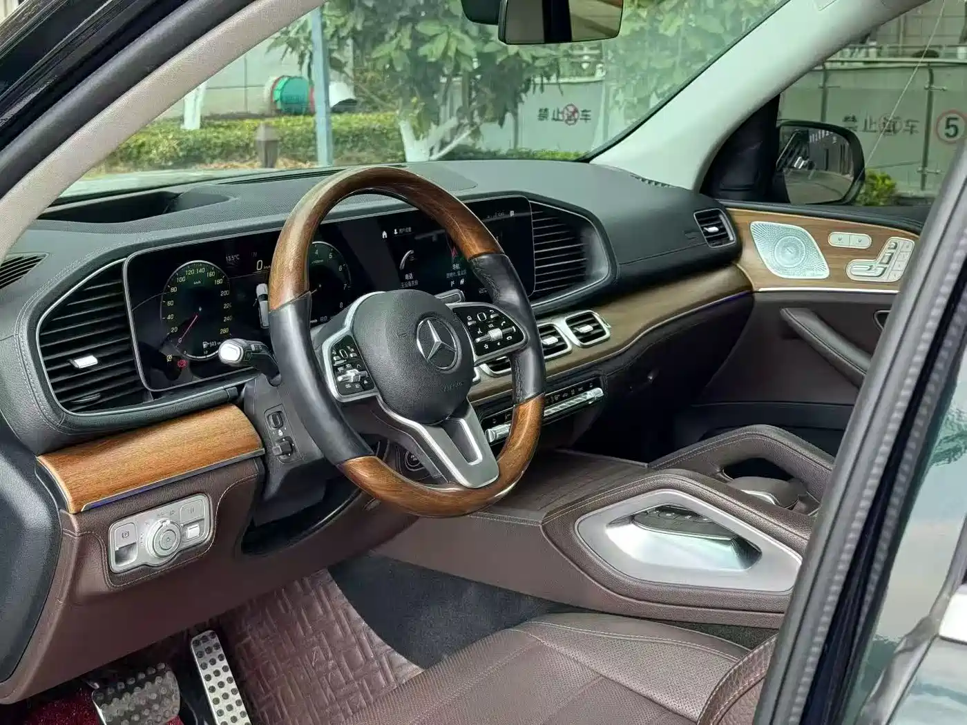 Mercedes-Benz GLS 2021 GLS 450 4MATIC Luxury фото 4