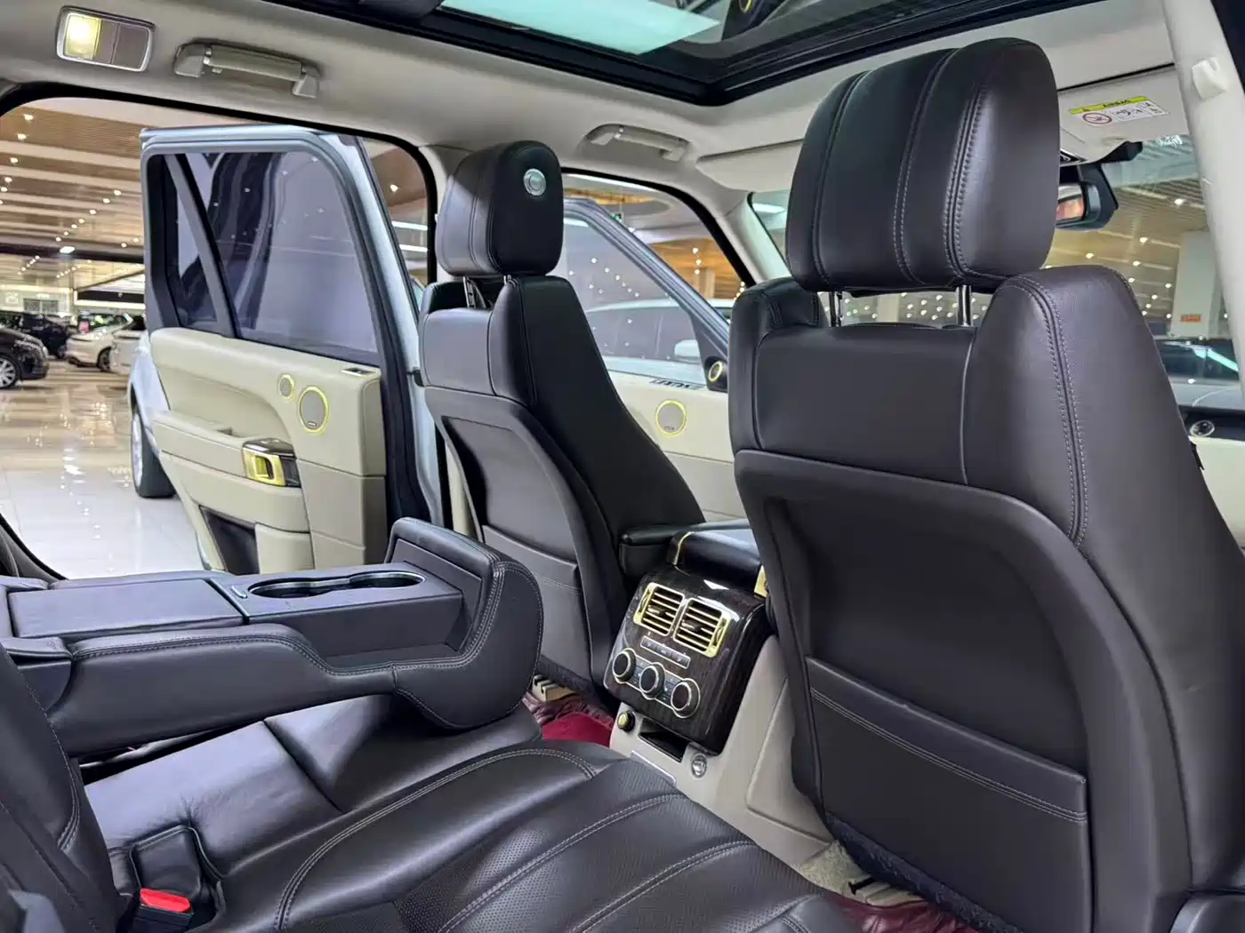 Land Rover Range Rover 2014 3.0 SC V6 Vogue фото 11