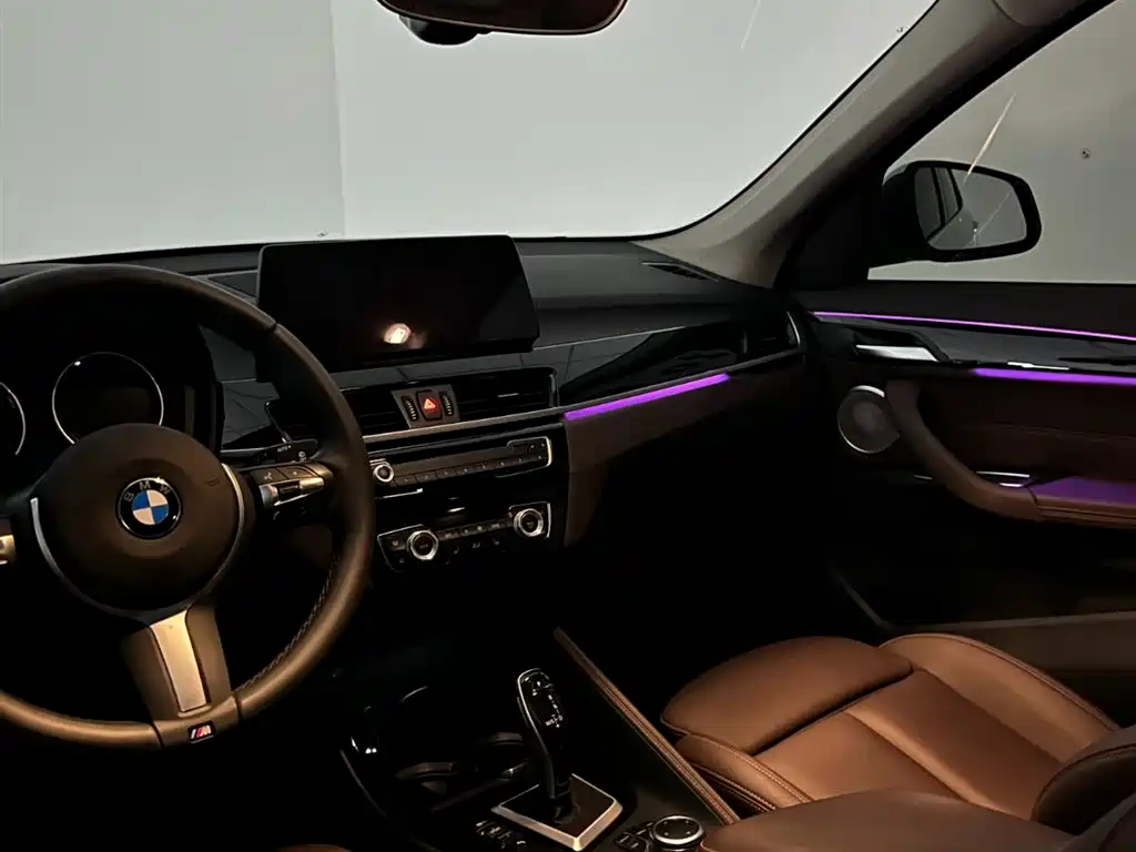 BMW X1 2022 sDrive20Li Premium фото 24