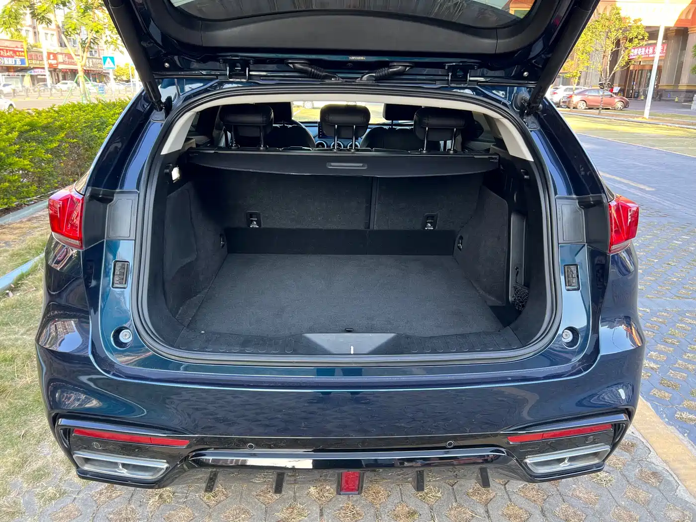 WEI PAI WEI BRAND VV7