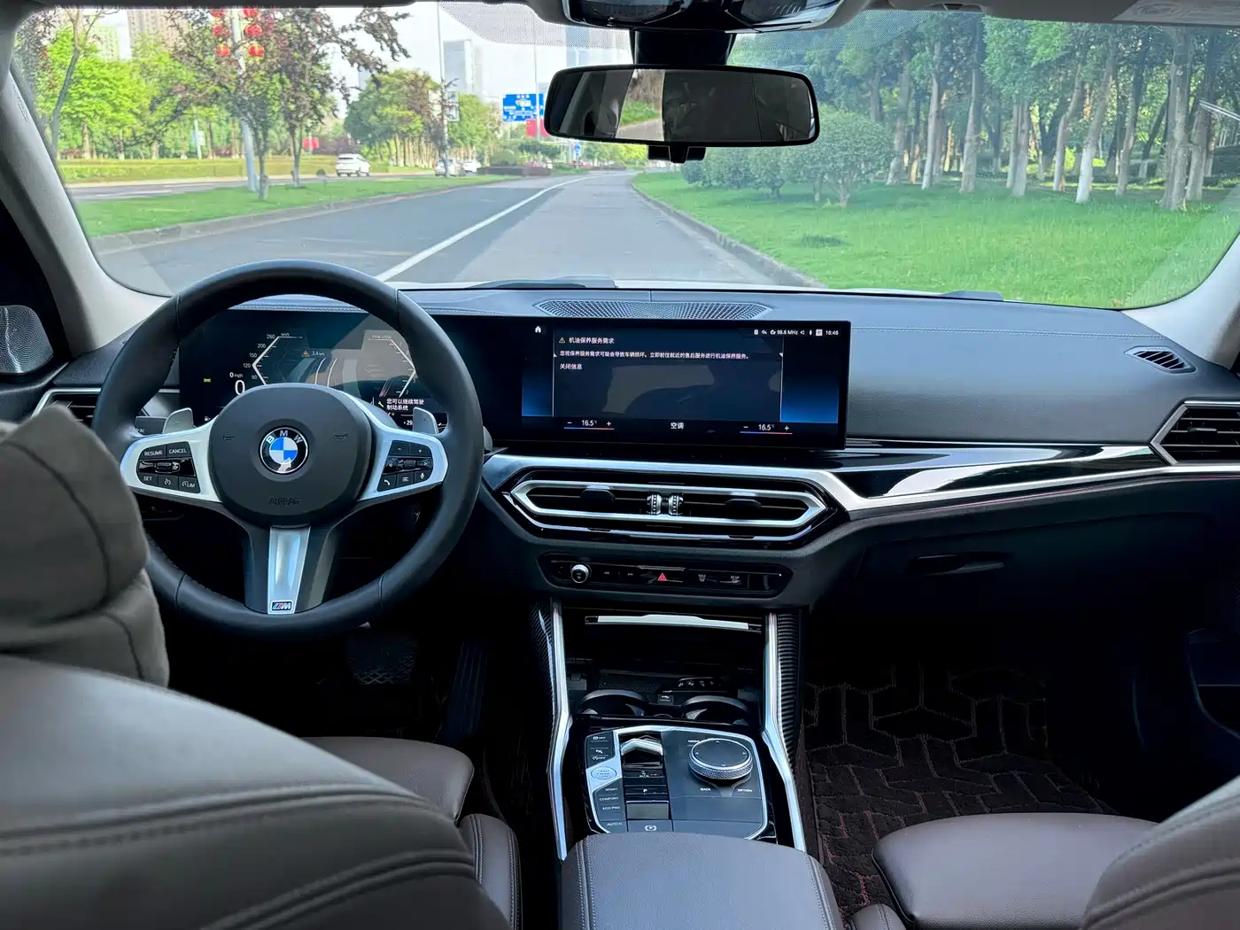BMW 3 Series 2023 320Li M Sport Package фото 7