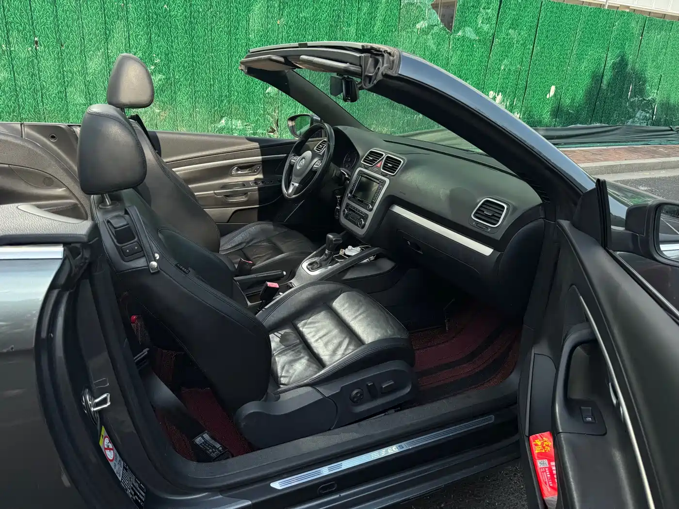 Volkswagen Eos 2011 Model 2.0TSI фото 9