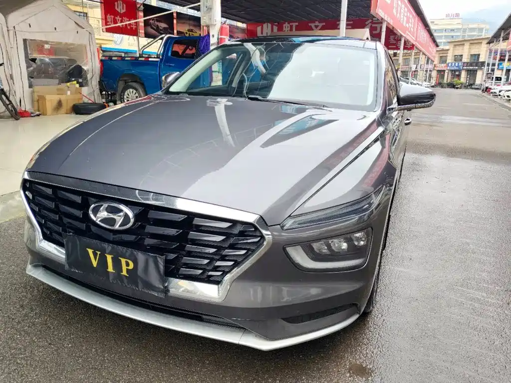 Hyundai Mistra