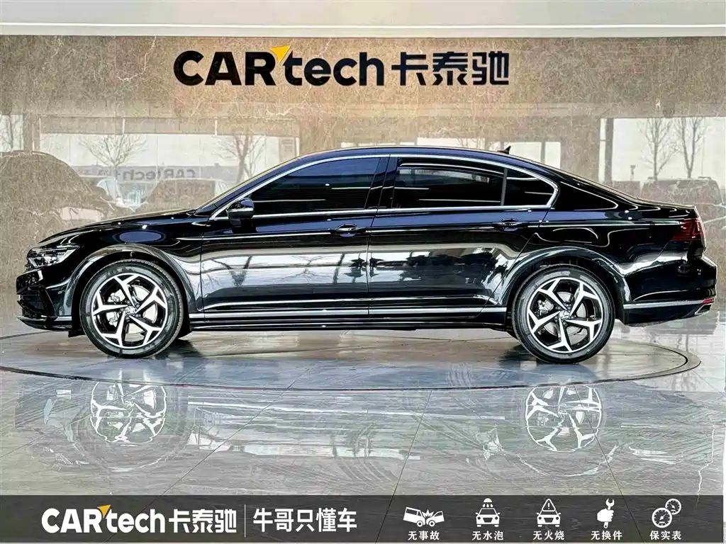 Volkswagen Magotan 2025 Facelift Public Edition 330TSI DSG Luxury фото 8