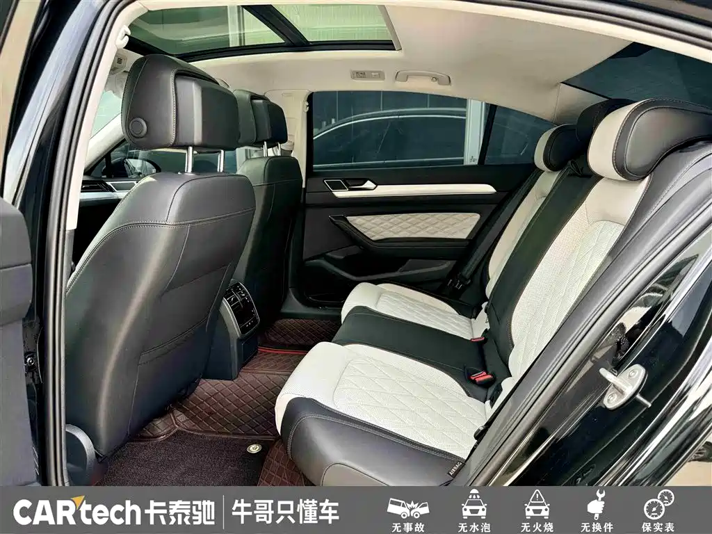 Volkswagen Magotan 2025 Facelift Public Edition 330TSI DSG Luxury фото 26