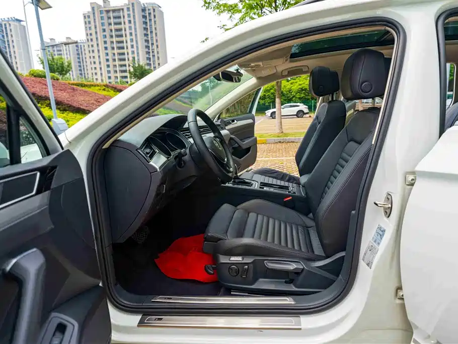 Volkswagen Weilan 2018 380TSI 2WD Comfort Edition фото 9