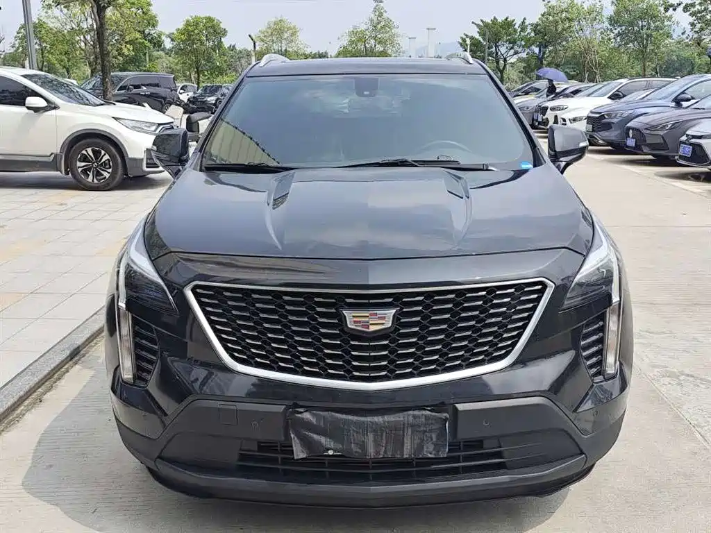 Cadillac XT4 2021 28T FWD Technology Edition фото 2