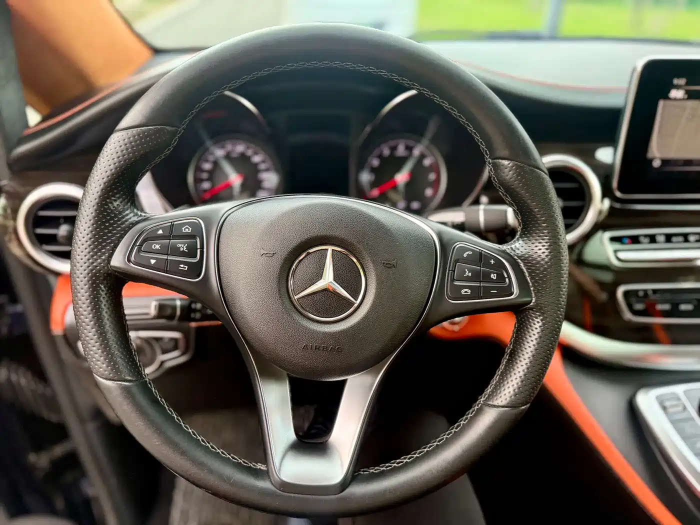 Mercedes-Benz V-Class 2018 V 260 Pilot Edition China V фото 13