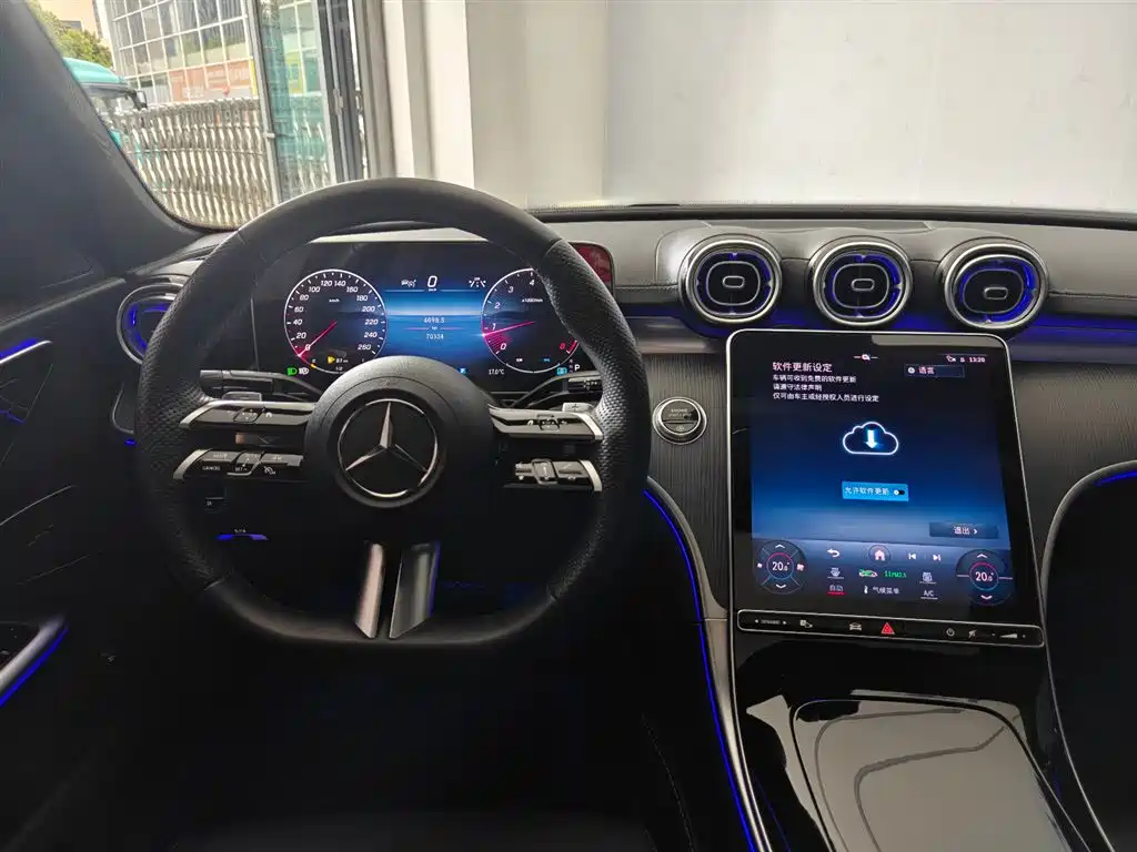 MERCEDES-BENZ C CLASS