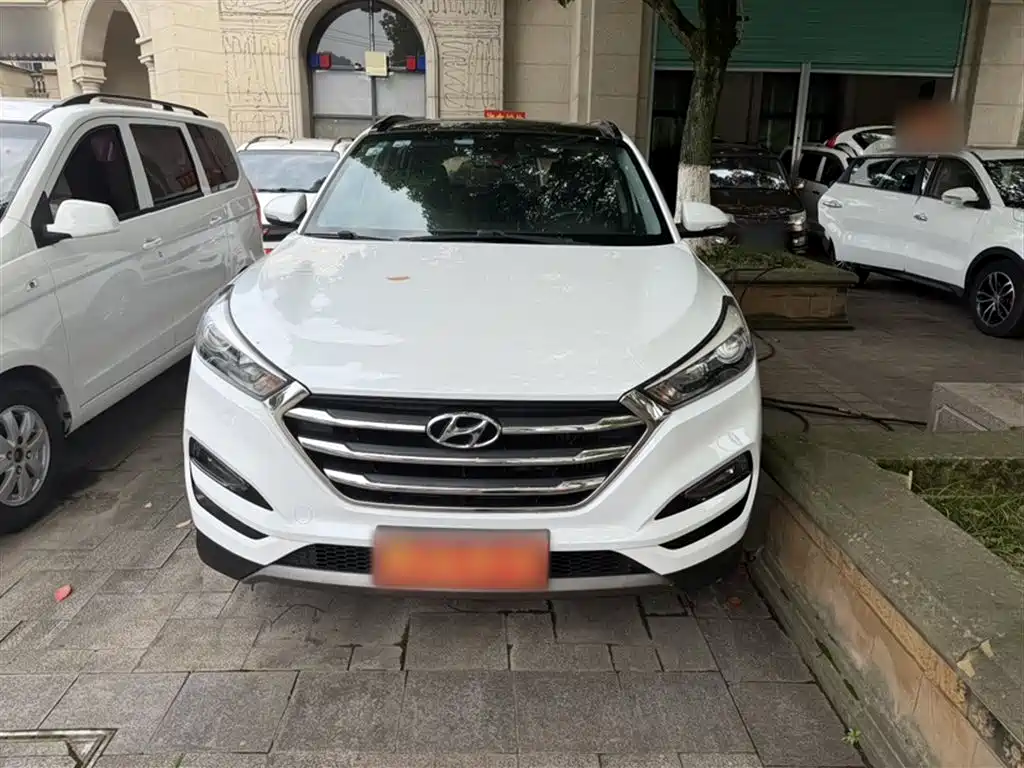 Hyundai Tucson 2015 1.6T Dual Clutch 2WD Smart фото 4