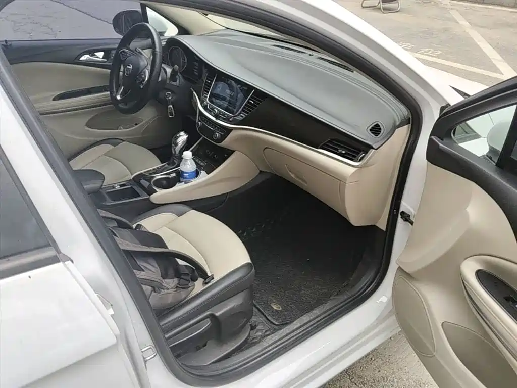Buick Verano 2018 Sedan 15S Automatic Leading фото 11
