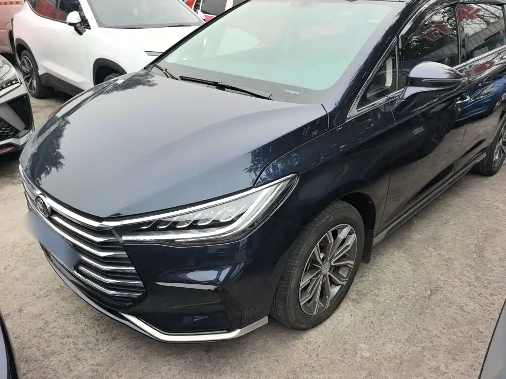 BYD Song MAX 2021 Upgrade 1.5T Automatic Luxury Edition 7-Seater