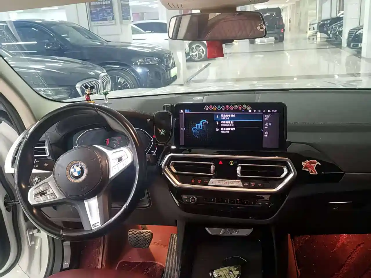 BMW iX3 2023 Leading Type фото 11