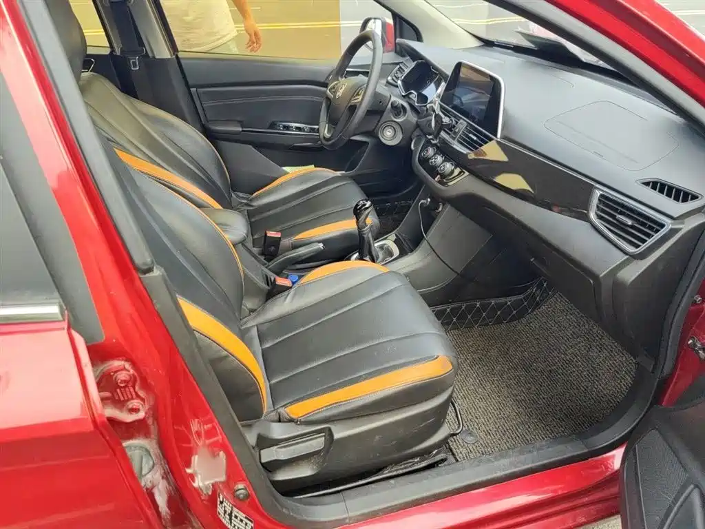 Baojun 310 2017 2016 1.2L Manual Luxury Type
