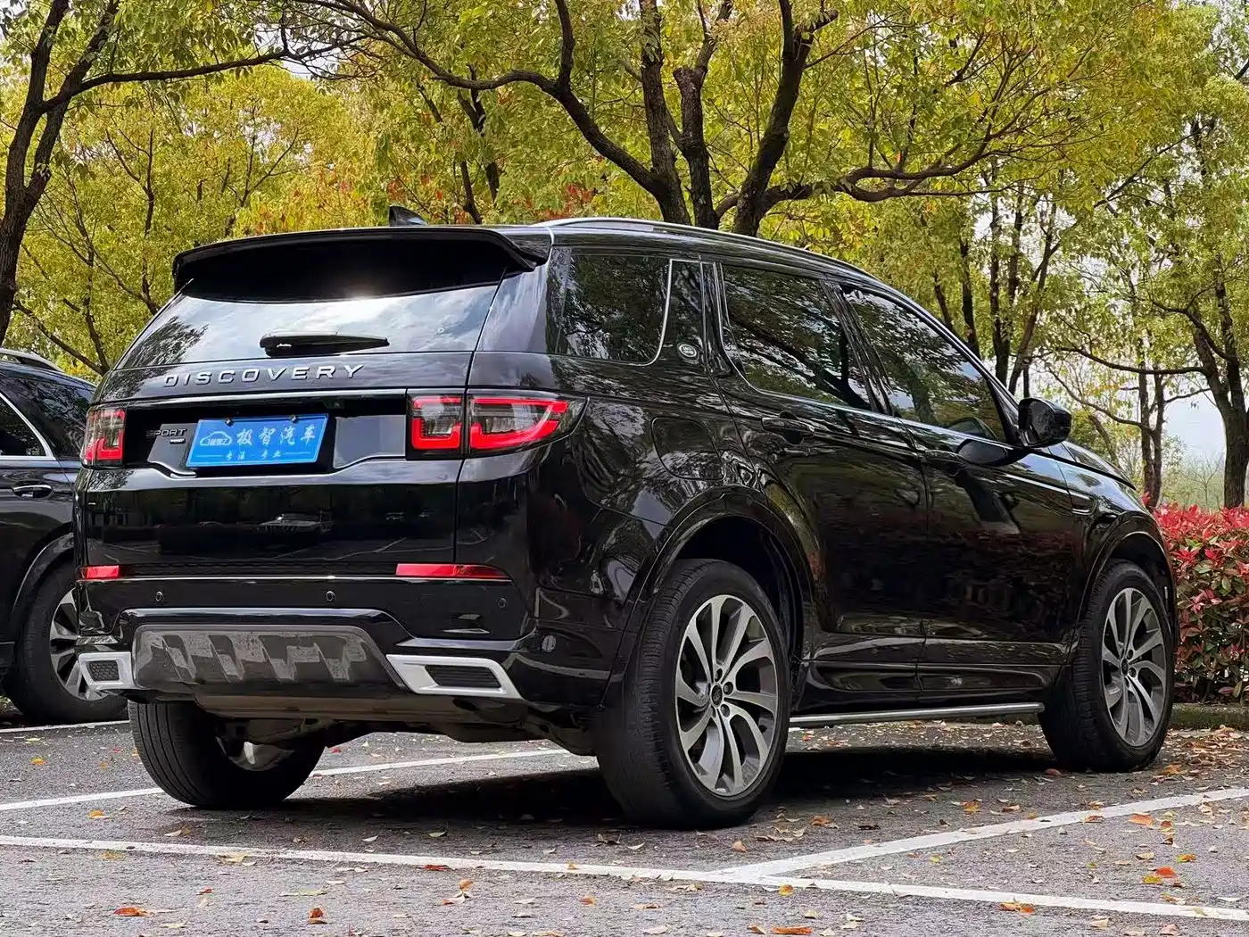 LAND ROVER DISCOVER SPORTS