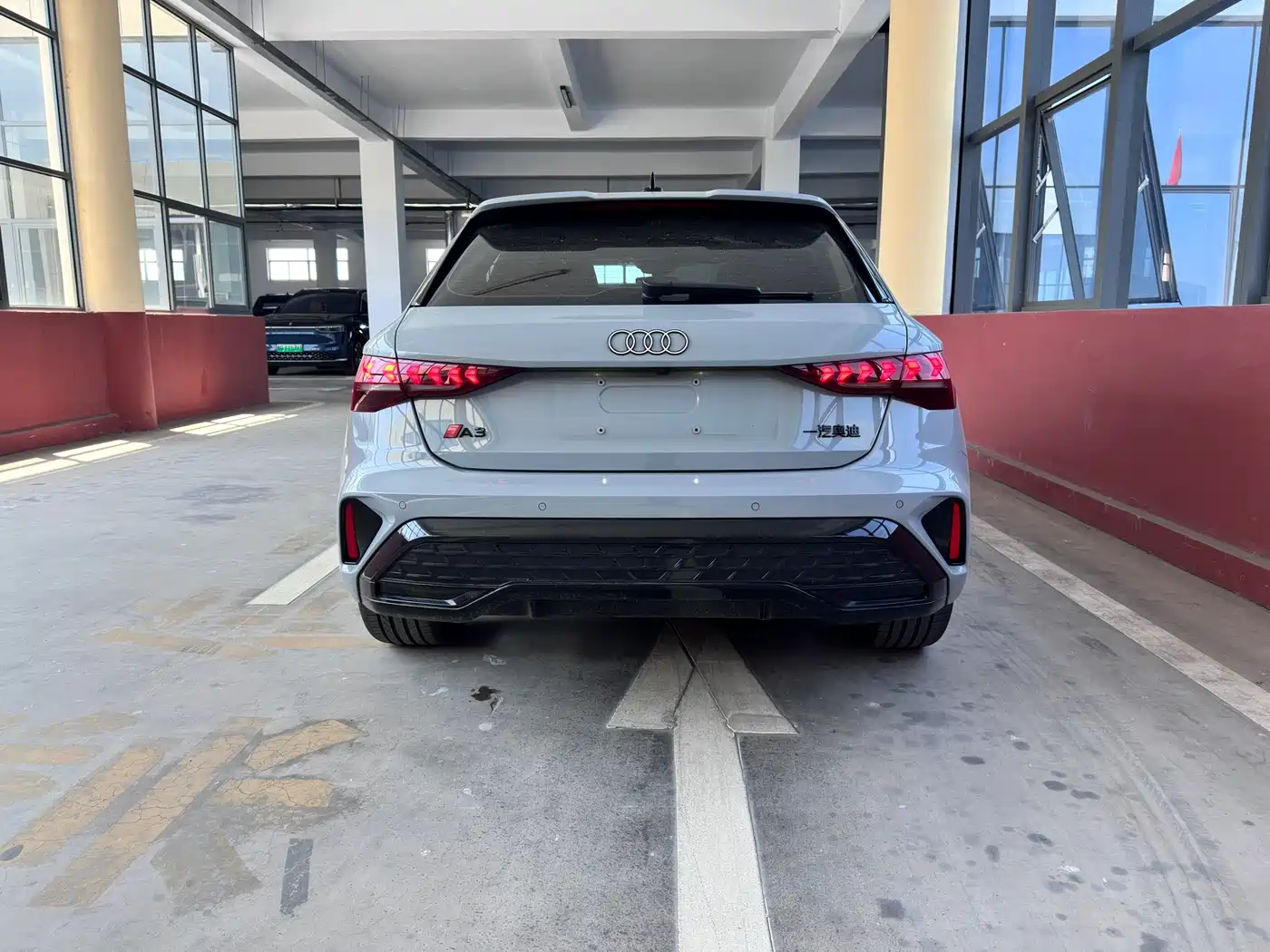 Audi A3 2025 Sportback 35TFSI Flying Premium фото 16