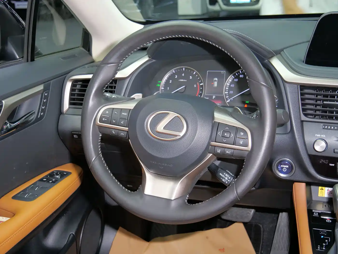 Lexus RX 2020 Facelift 450h AWD Elegance Edition фото 15