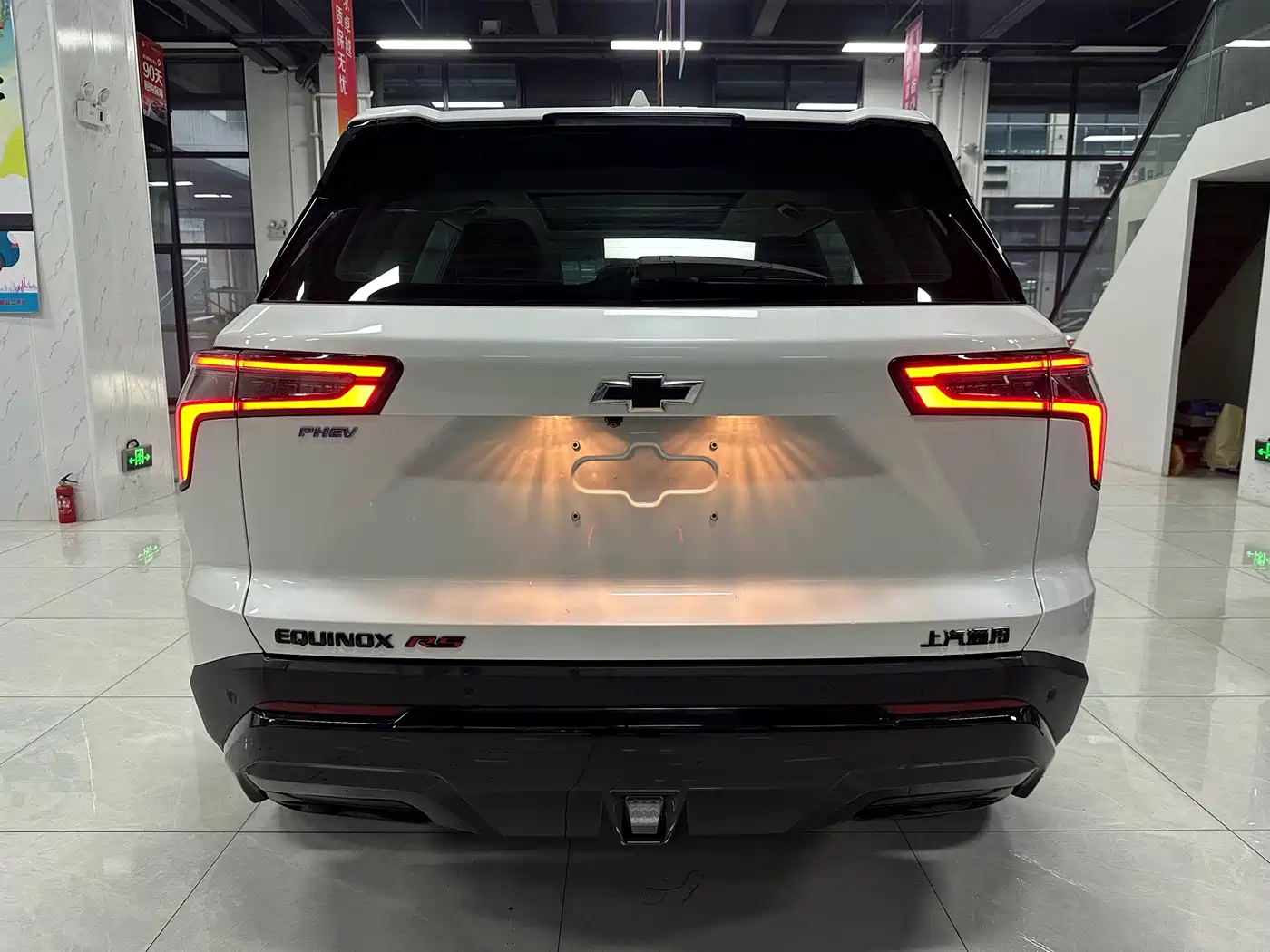 Chevrolet Equinox Plus 2026 2024 102km RS Flagship Edition