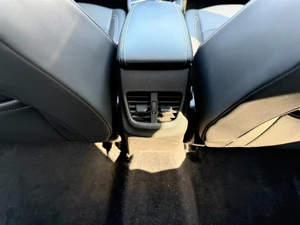 Buick Verano 2020 20T CVT Leading фото 9