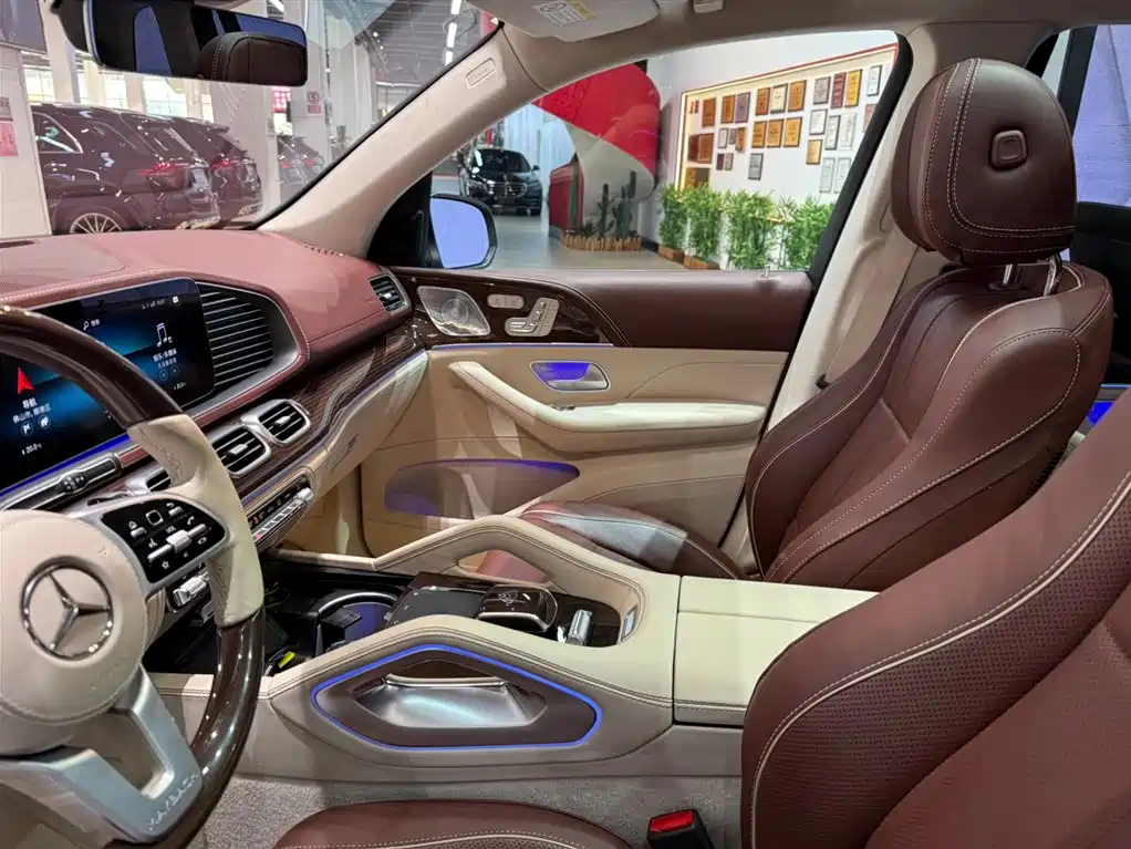 Mercedes-Benz Maybach GLS 2021 GLS 600 4MATIC Ritual Edition фото 16