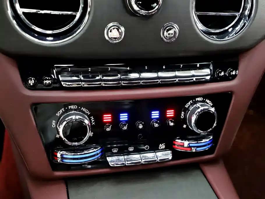 Rolls-Royce Ghost 2021 6.7T Standard Wheelbase фото 11