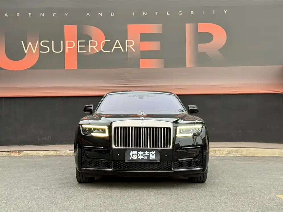 Rolls-Royce Ghost 2021 6.7T Standard Wheelbase фото 2